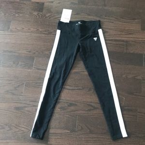 TNA equator legging never worn with tag